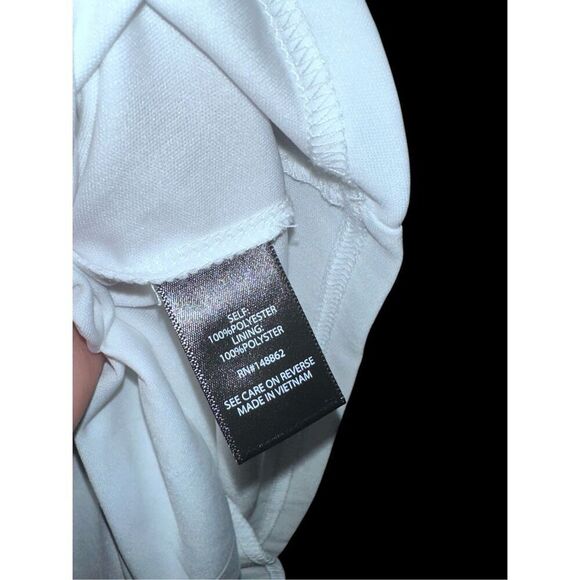 GREAT CONDITION WOMEN Beautiful  Torrid Mini‎ Clip Dot Front Keyhole Dress White - Picture 8 of 14